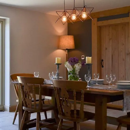 Holiday home Willow Cayton